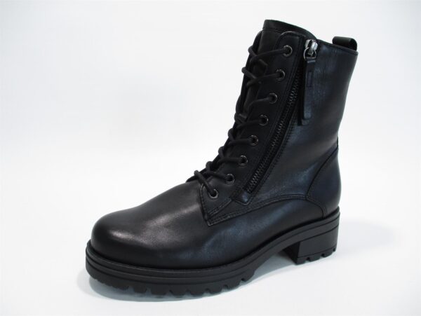 Damen Boot