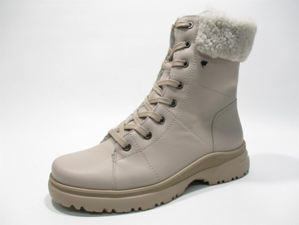 Calora Boot