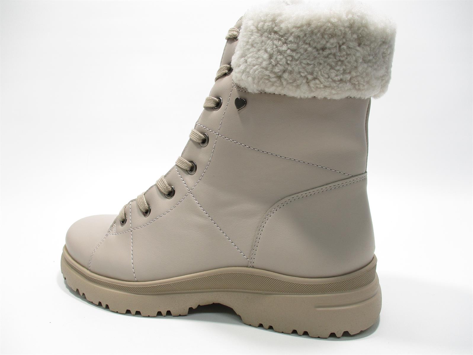 Calora Boot – Bild 2